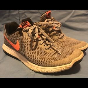 Womens nike running shoes size 6.5